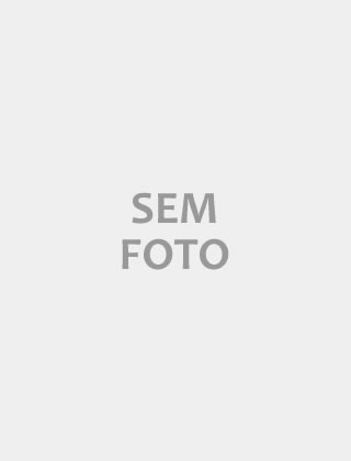 Novinha amadora geme na pica do namorado